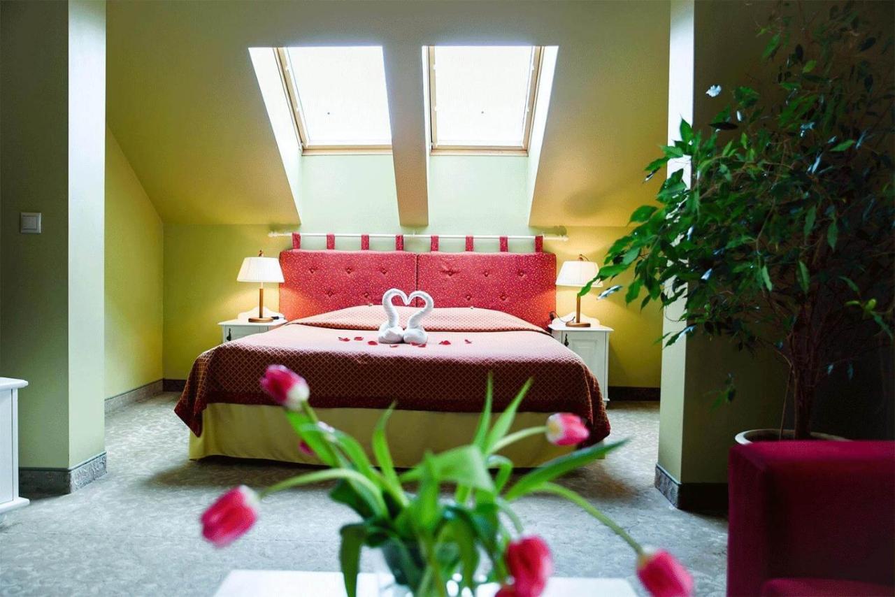 Hotel Metsis ヴァルガ エクステリア 写真